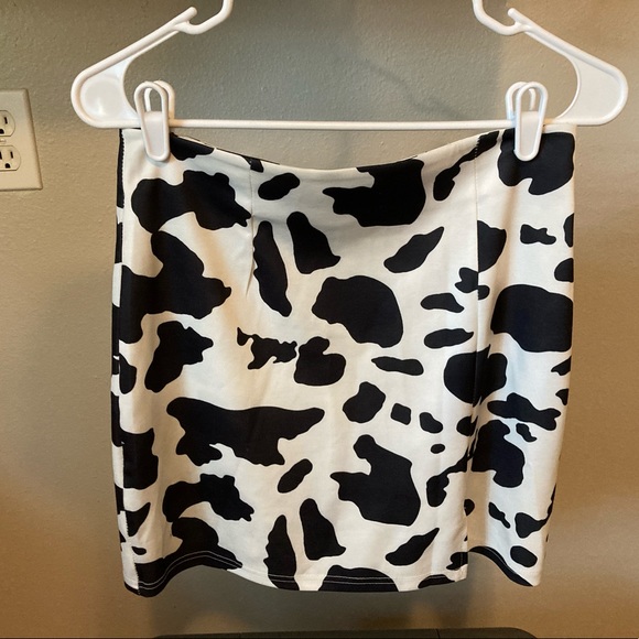 Small cow print skirt - Picture 1 of 2